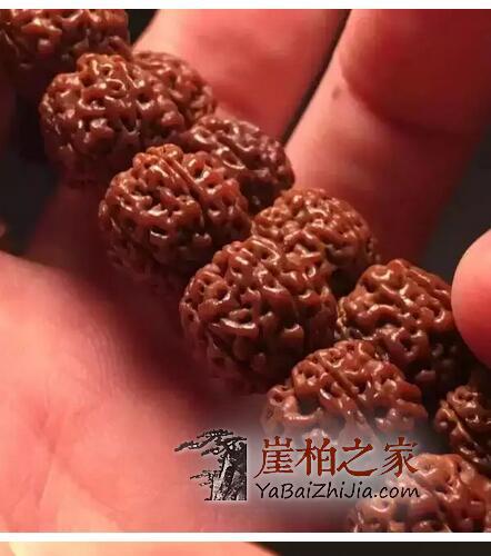 不同种类的文玩盘玩终极包浆效果是什么样的？-2